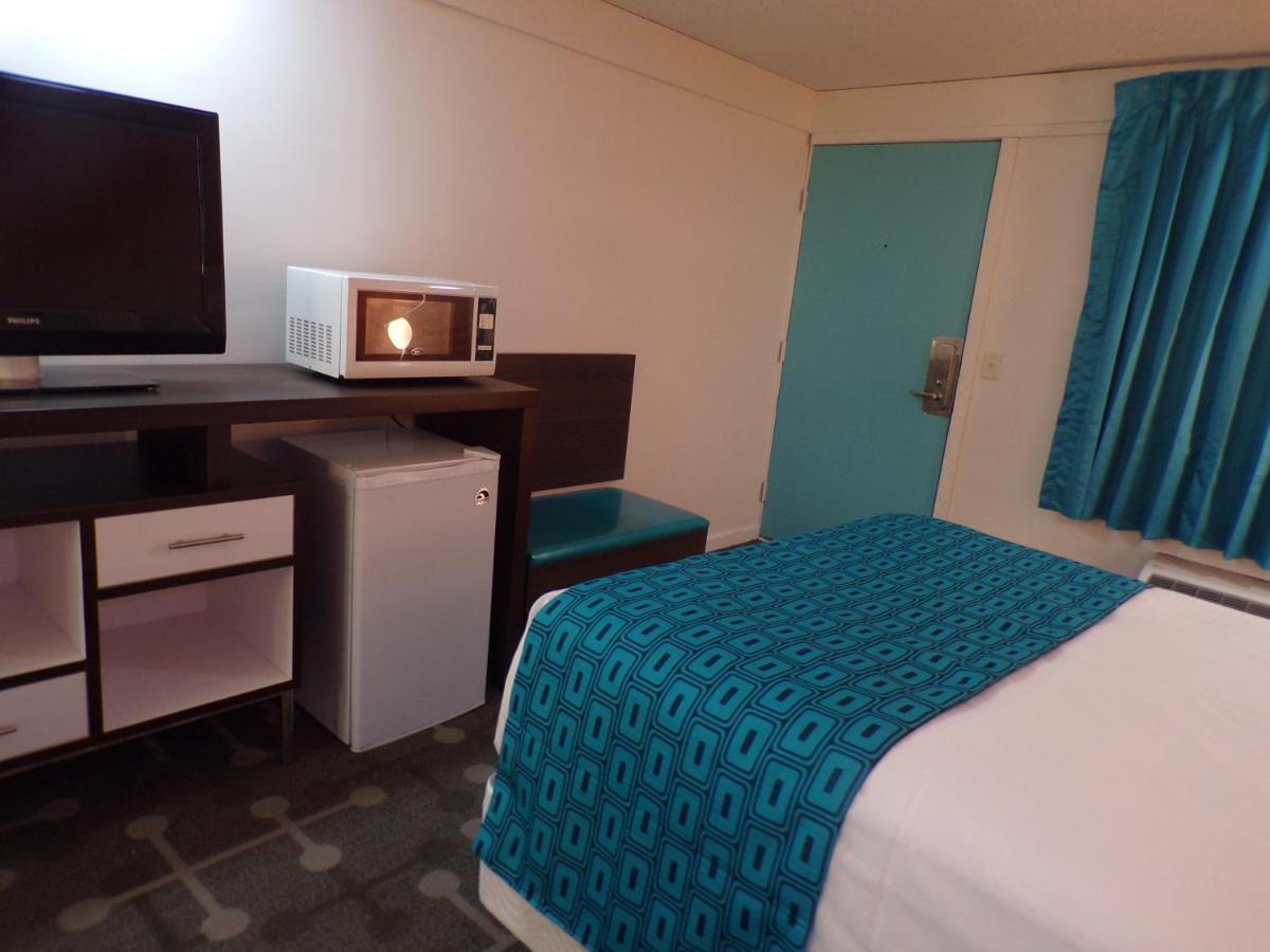 Dover Inn And Suites Eksteriør bilde